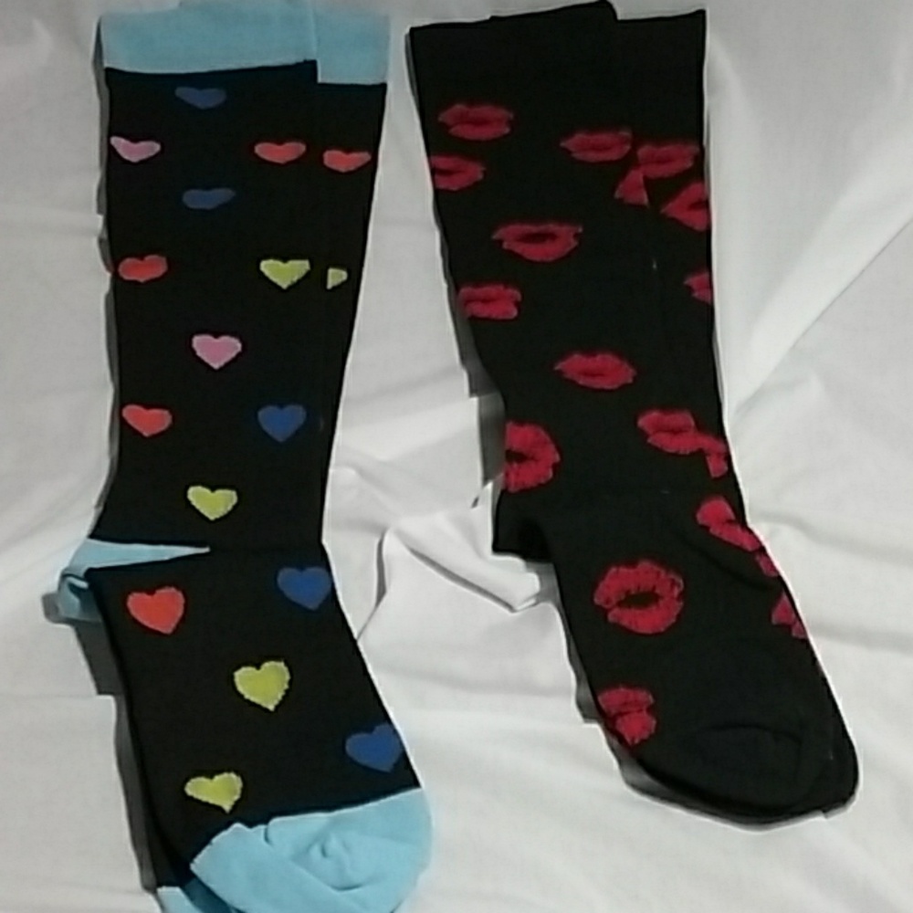 SOCKS - Picture 2 of 7